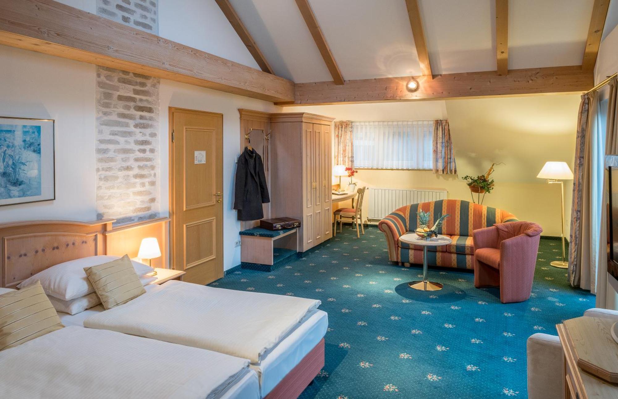 Hotel Holl Schongau Ngoại thất bức ảnh