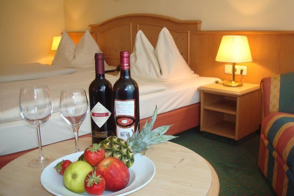 Hotel Holl Schongau Ngoại thất bức ảnh